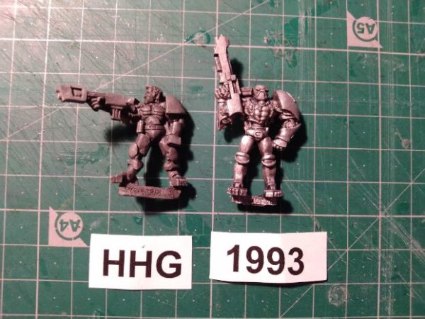 8105 - cybertronic doomtrooper - cybertronic - 1993 - hhg - unknown